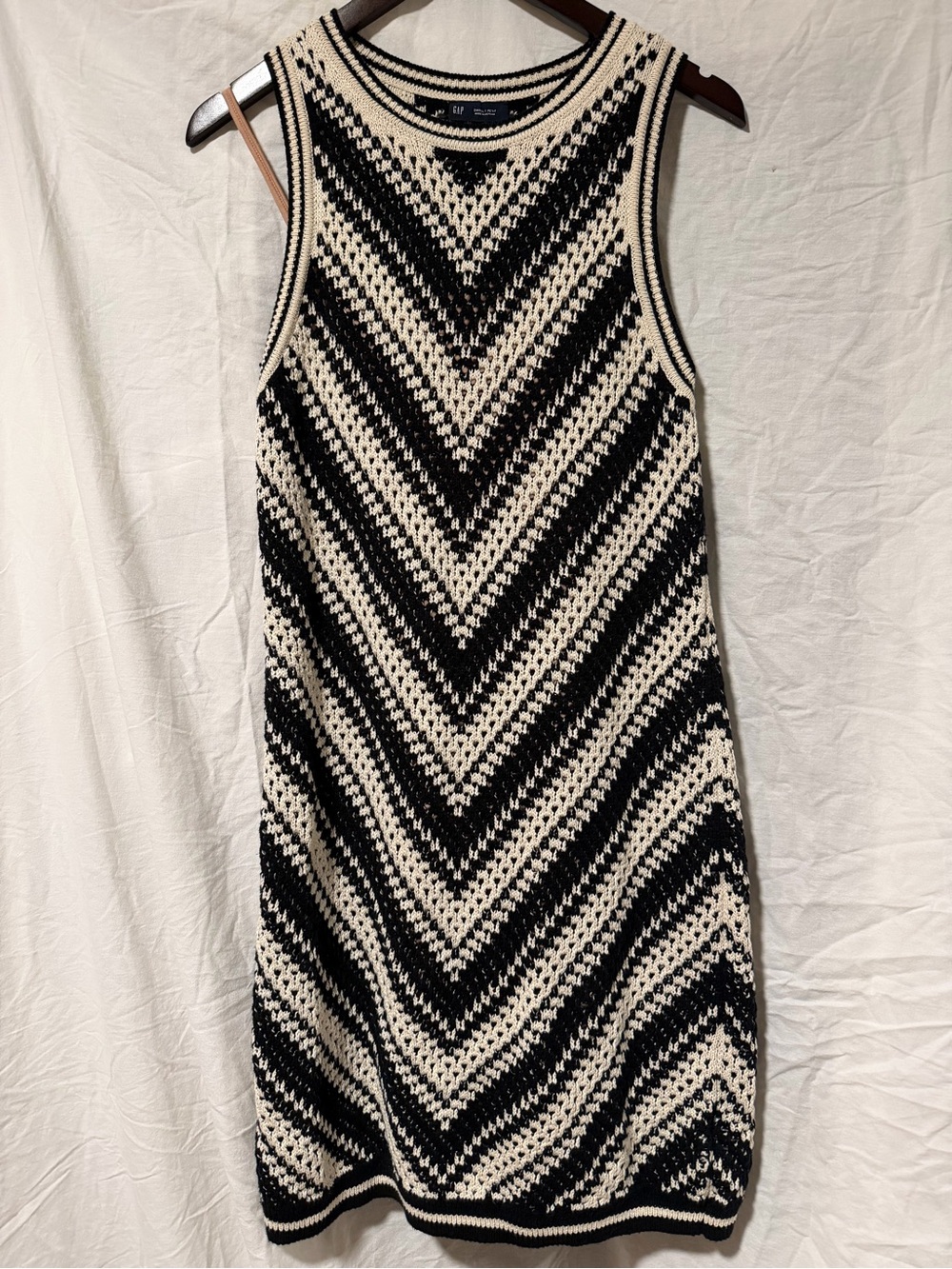 Gap Black and White Chevron Cotton Crochet-Knit Dress